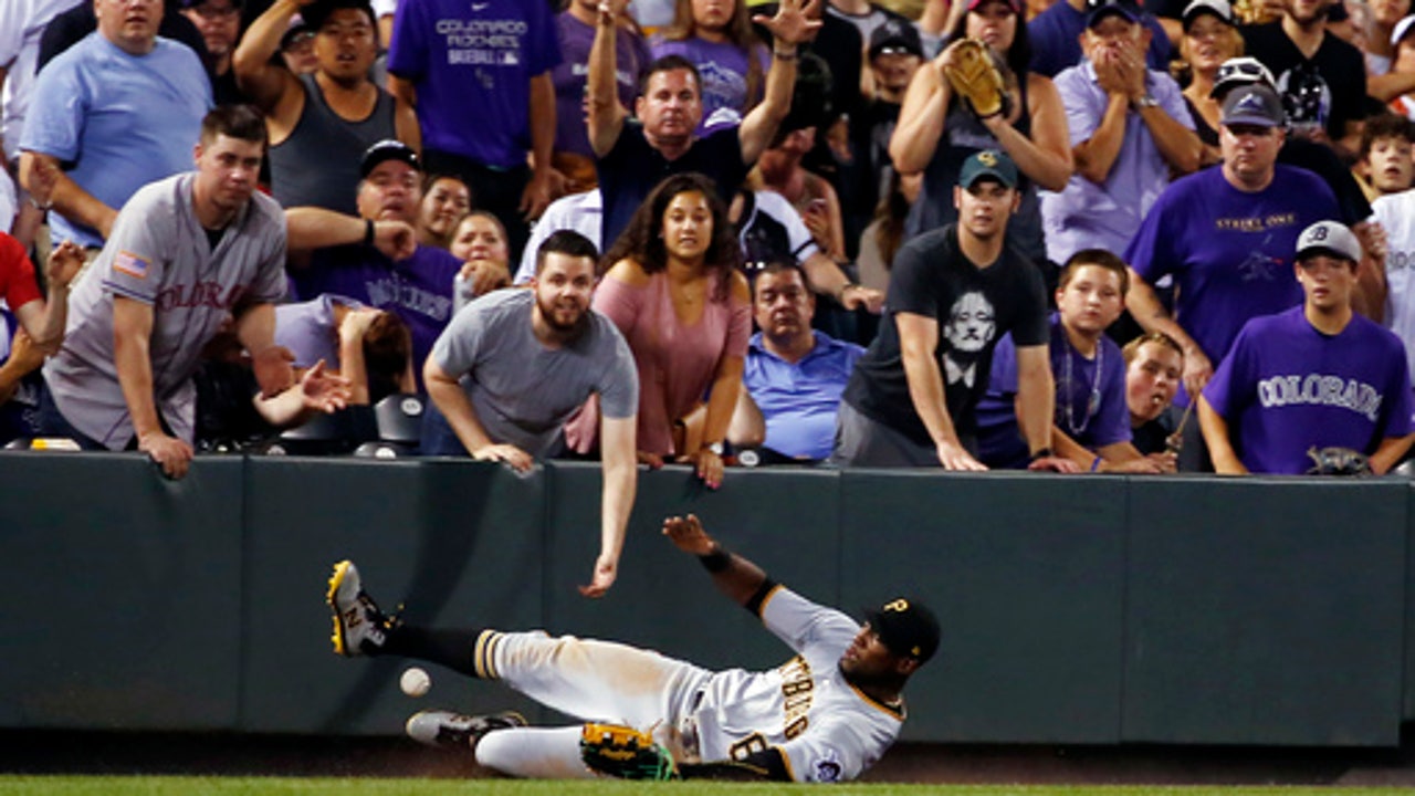 Marquez, Rockies beat Pirates 7-3 after benches empty (Jul 22, 2017)